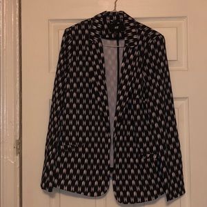 H & m black and white blazer